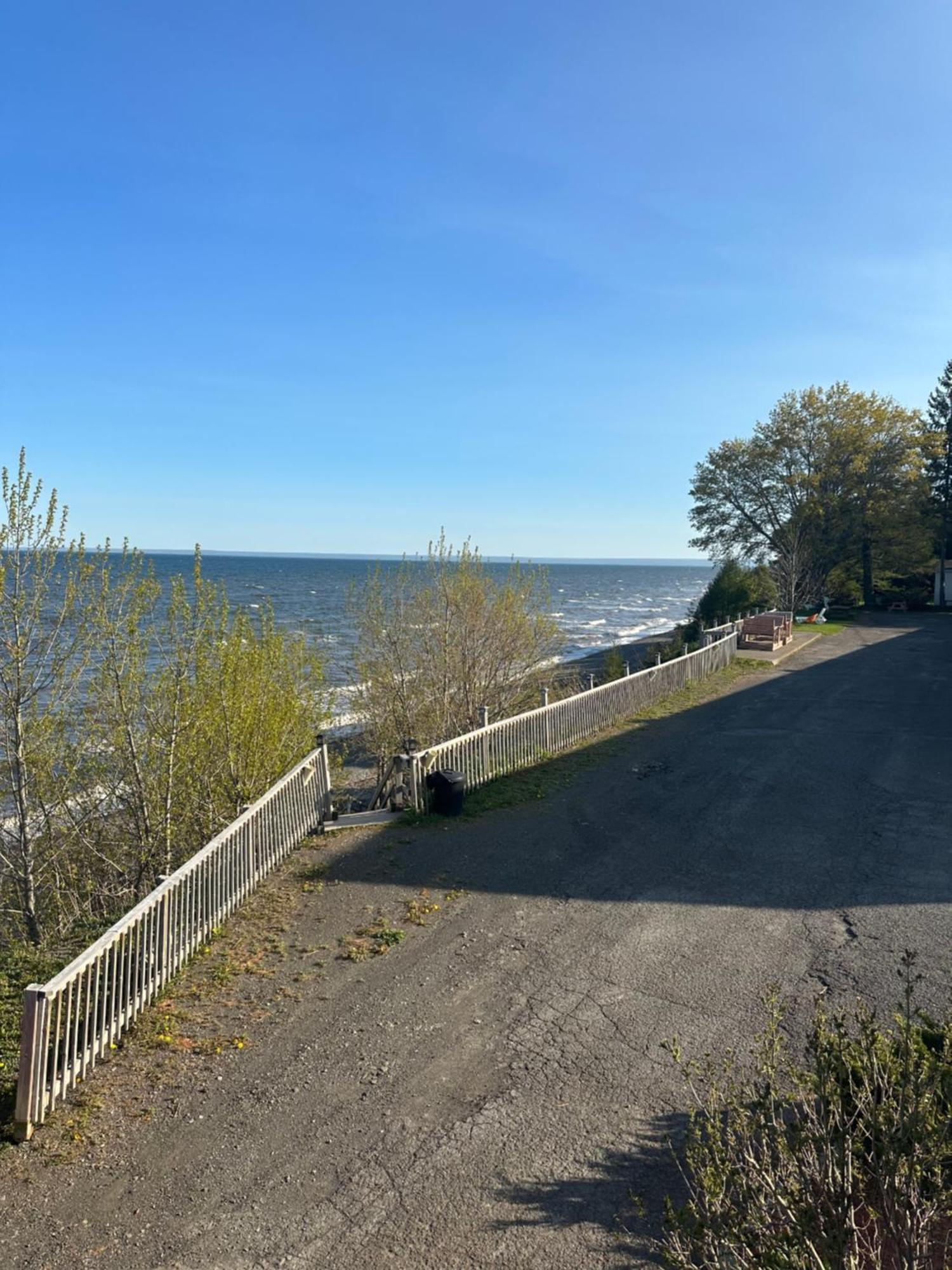 Motel Carleton Sur Mer Exterior photo
