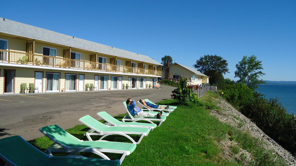 Motel Carleton Sur Mer Exterior photo