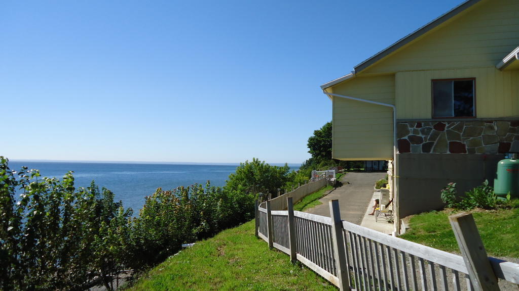 Motel Carleton Sur Mer Exterior photo